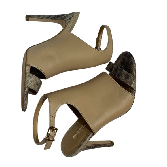 BCBGeneration MALCOLM TAN-SNAKESKIN ANKLE STRAP OPEN TOE HEELS SZ 7.5 MED - Picture 9 of 16